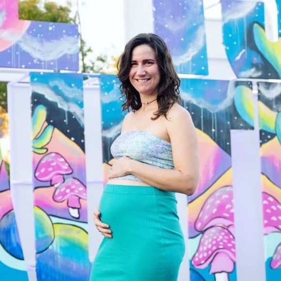 Meet your Posher, Mary - Picture 3 of 3